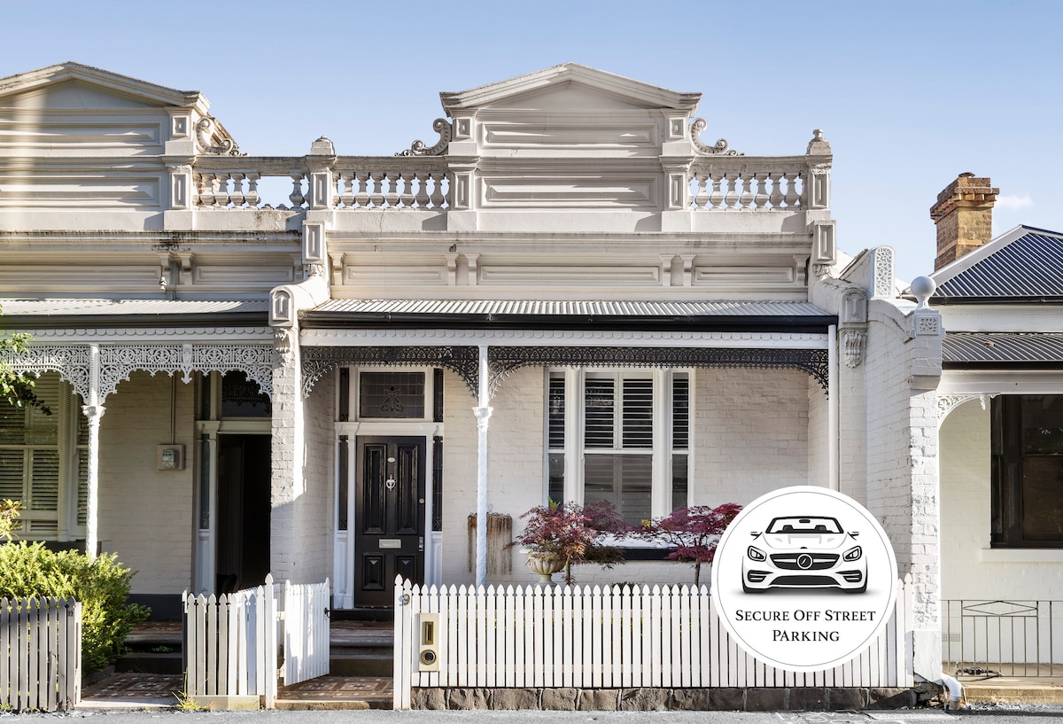 Blocked Gutters in Melbourne: The Hidden Damage Most Homeowners Discover Too Late